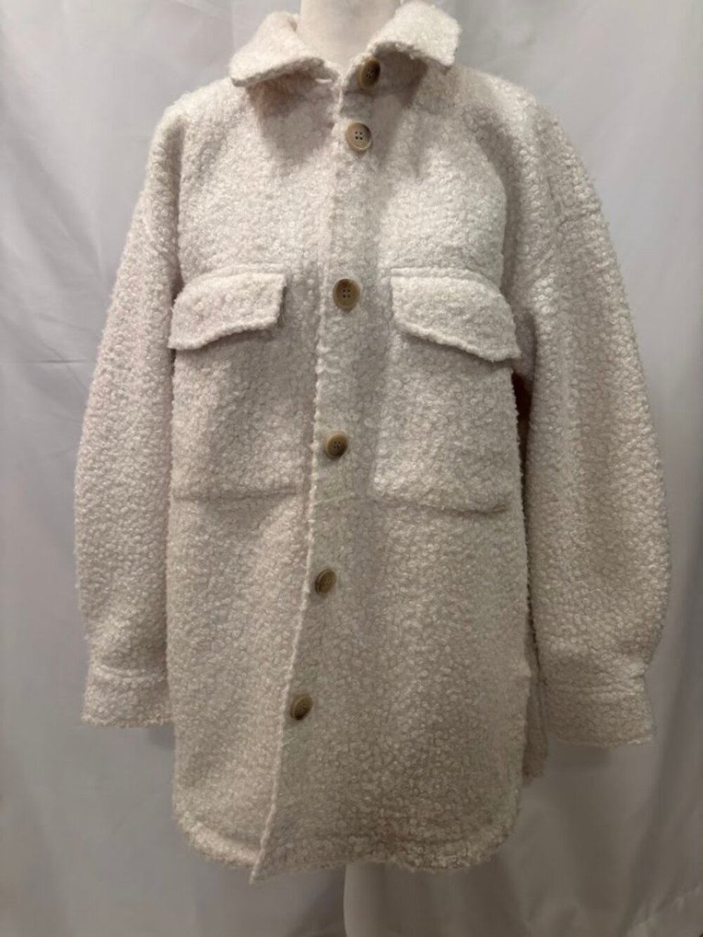 H&M Oversized Sherpa Shacket in Cream White Color - US Large